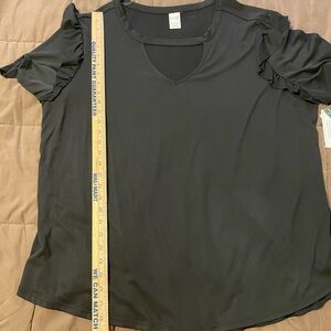 NWT Terra & Sky Black Blouse